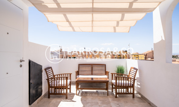 Resale - Apartment - El Chaparral - Costa Blanca
