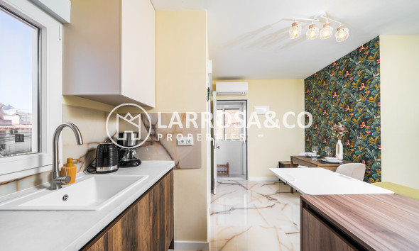Resale - Apartment - El Chaparral - Costa Blanca
