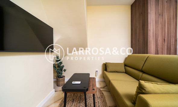 Resale - Apartment - El Chaparral - Costa Blanca