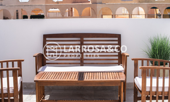 Resale - Apartment - El Chaparral - Costa Blanca