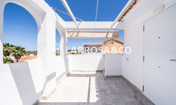 Resale - Apartment - El Chaparral - Costa Blanca