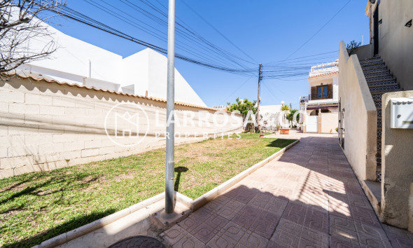 Resale - Apartment - El Chaparral - Costa Blanca