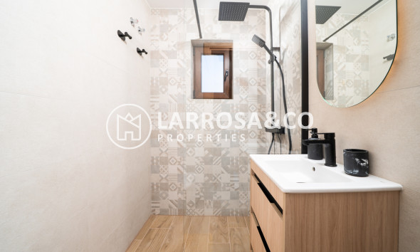 Resale - Apartment - La Mata - Costa Blanca
