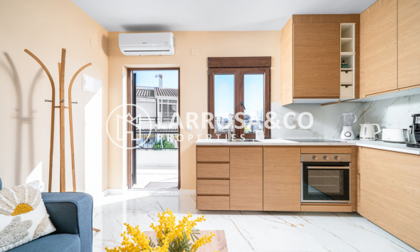 Resale - Apartment - La Mata - Costa Blanca
