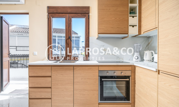 Resale - Apartment - La Mata - Costa Blanca