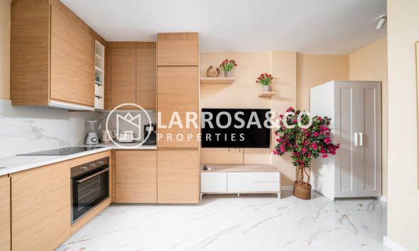 Resale - Apartment - La Mata - Costa Blanca