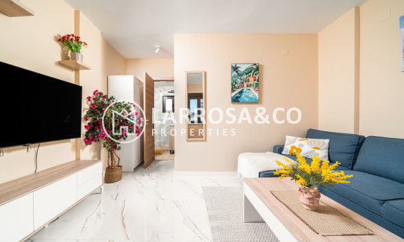 Resale - Apartment - La Mata - Costa Blanca