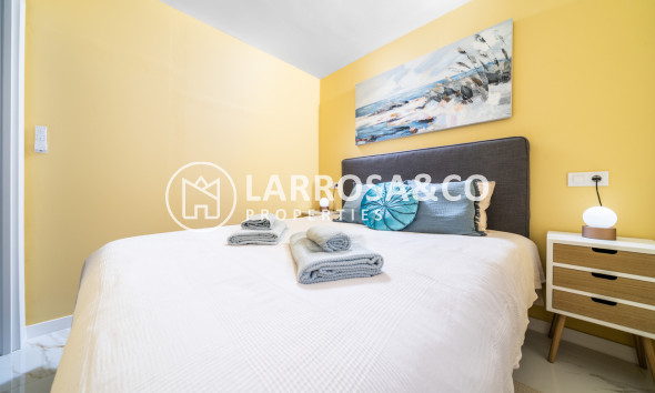 Herverkoop - Apartment - La Veleta - Costa Blanca