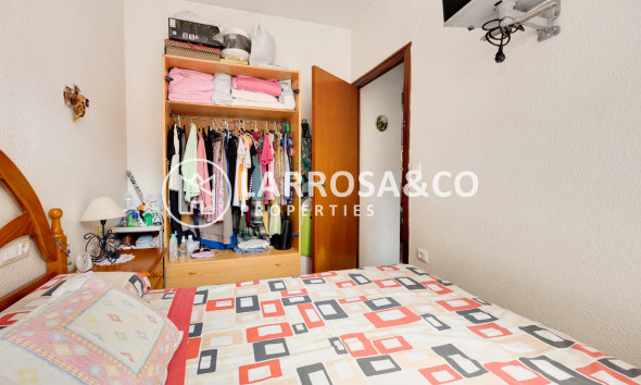 Resale - Bungalow - Torrevieja - Playa del Acequión