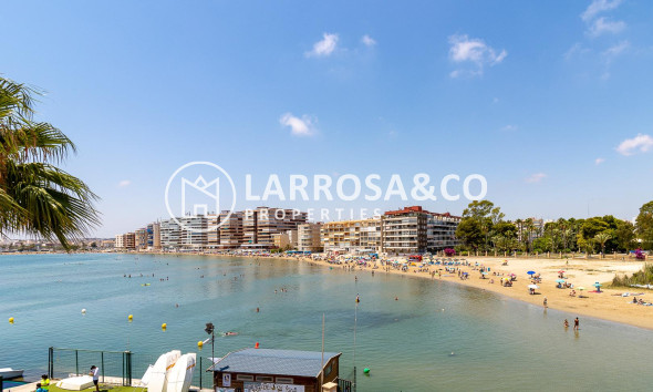 Resale - Bungalow - Torrevieja - Playa del Acequión