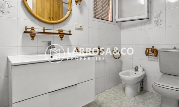 Resale - Apartment - Torrevieja - Los Locos Beach