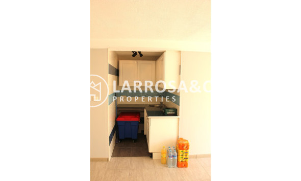 Herverkoop - Villa - La Zenia - Costa Blanca