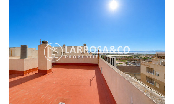 Resale - Apartment - Torrevieja - Playa del Acequión