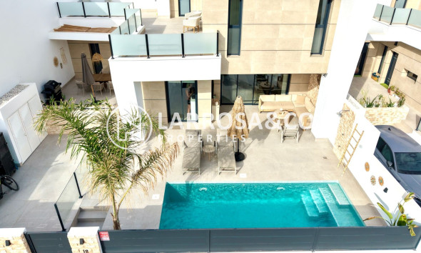 Resale - Detached House/Villa - Dolores - Costa Blanca