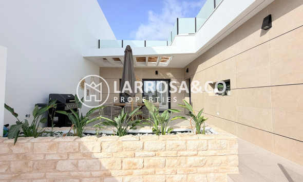 Resale - Detached House/Villa - Dolores - Costa Blanca