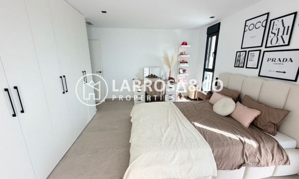 Resale - Detached House/Villa - Dolores - Costa Blanca