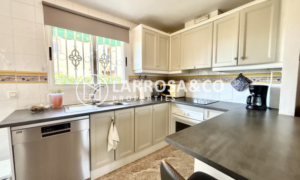 Resale - Apartment - La Zenia - Costa Blanca