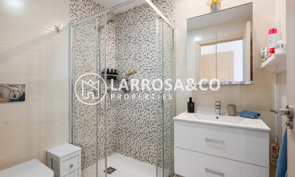Resale - Apartment - Cabo Roig - Costa blanca