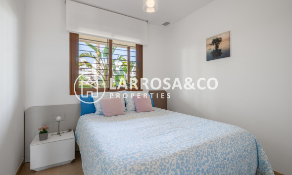 Resale - Apartment - Cabo Roig - Costa blanca
