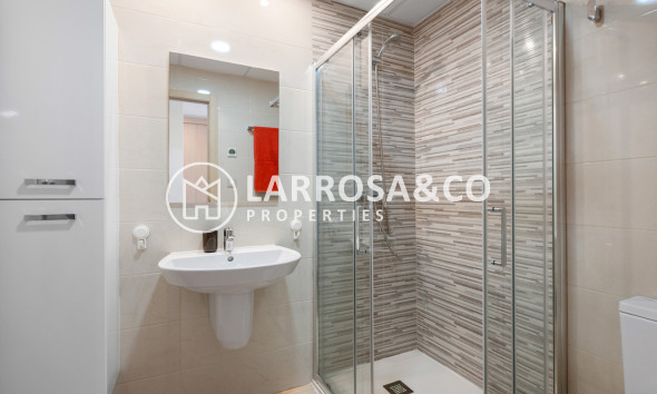 Resale - Apartment - Cabo Roig - Costa blanca