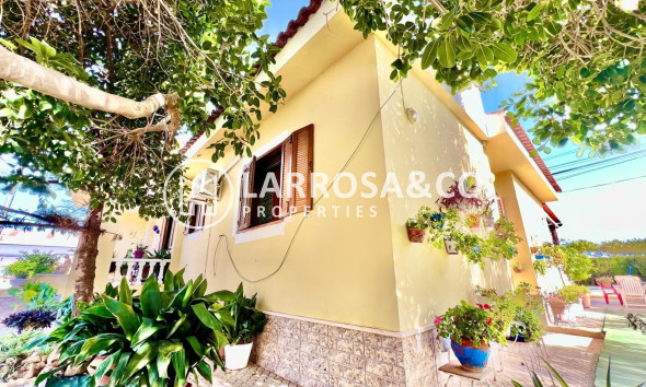 Resale - Detached House/Villa - Daya Vieja - Costa Blanca Sur