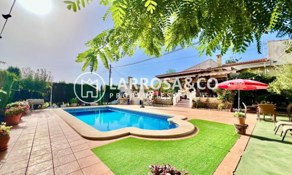 Resale - Detached House/Villa - Daya Vieja - Costa Blanca Sur