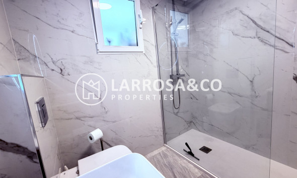 Resale - Apartment - Alicante - Costa Blanca