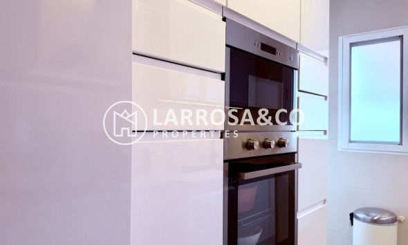 Resale - Apartment - Alicante - Costa Blanca