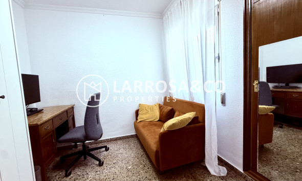 Resale - Apartment - Alicante - Costa Blanca