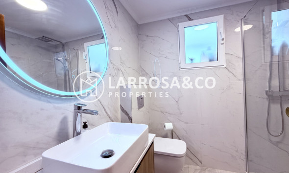 Resale - Apartment - Alicante - Costa Blanca