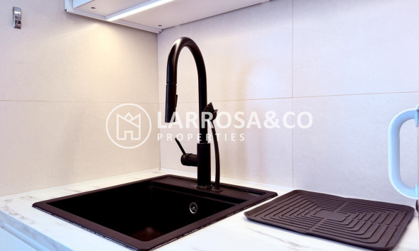 Resale - Apartment - Alicante - Costa Blanca