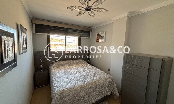 Resale - Apartment - Cabo Roig - Costa blanca