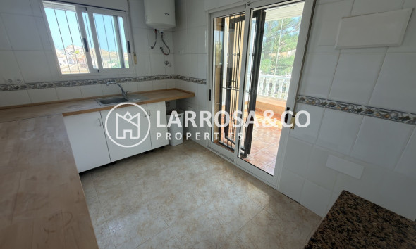 Resale - Detached House/Villa - Villamartin - Costa Blanca
