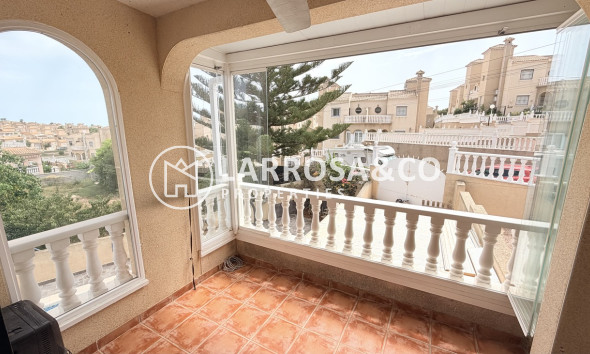 Resale - Detached House/Villa - Villamartin - Costa Blanca