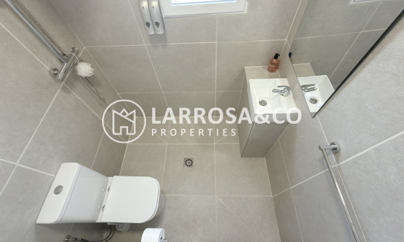 Resale - Detached House/Villa - Villamartin - Costa Blanca