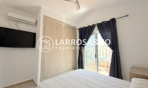 Resale - Detached House/Villa - Villamartin - Costa Blanca