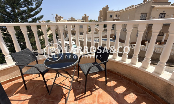 Resale - Detached House/Villa - Villamartin - Costa Blanca