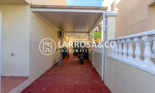 Resale - Semi-detached house - Orihuela costa - Las Filipinas