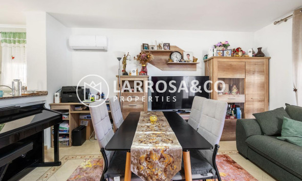 Resale - Semi-detached house - Orihuela costa - Las Filipinas