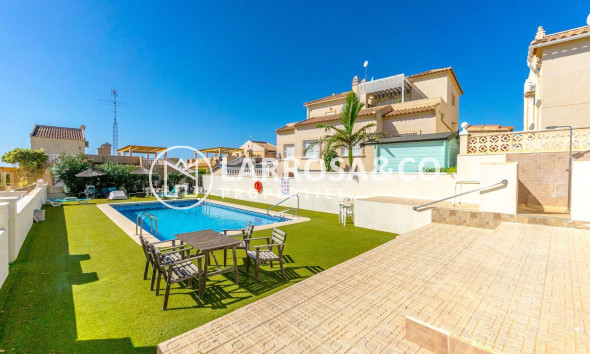 Resale - Semi-detached house - Orihuela costa - Las Filipinas