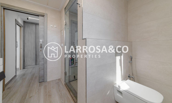 Resale - Detached House/Villa - Torrevieja - Los Balcones
