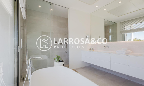 Resale - Detached House/Villa - Orihuela costa - Las Colinas Golf