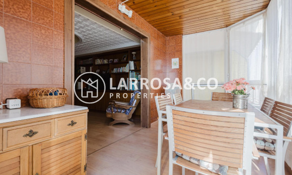 Resale - Apartment - Torrevieja - Playa del Acequión