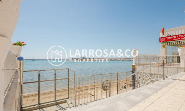 Resale - Apartment - Torrevieja - Playa del Acequión