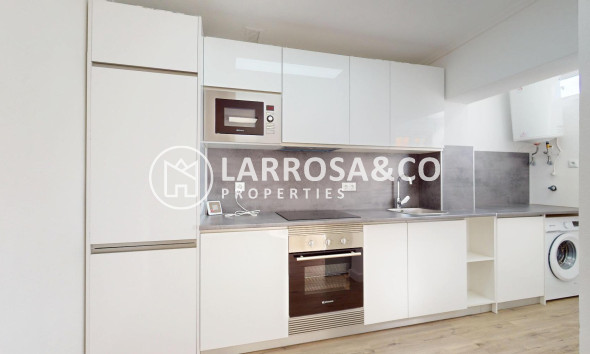 Resale - Bungalow - Orihuela costa - Villamartin 