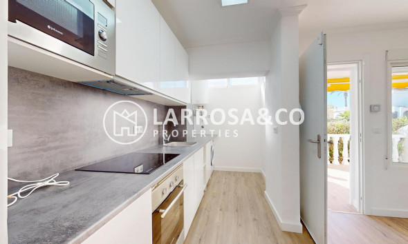 Resale - Bungalow - Orihuela costa - Villamartin 