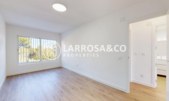 Resale - Bungalow - Orihuela costa - Villamartin 