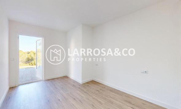 Resale - Bungalow - Orihuela costa - Villamartin 