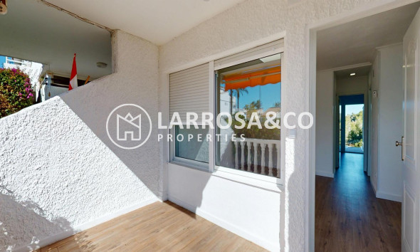 Resale - Bungalow - Orihuela costa - Villamartin 
