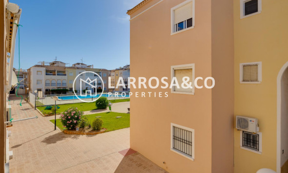 Resale - Bungalow - Torrevieja - Playa de los Naufragos
